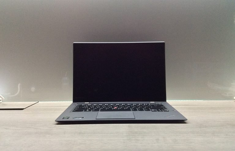 Lenovo ThinkPad X1 Carbon Gen 12 Review: The Business Laptop That Refuses to Compromise