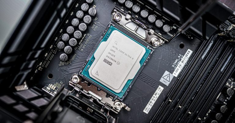 Intel Core Ultra 9 285K Review: Arrow Lake Arrives Ready to Fight Ryzen